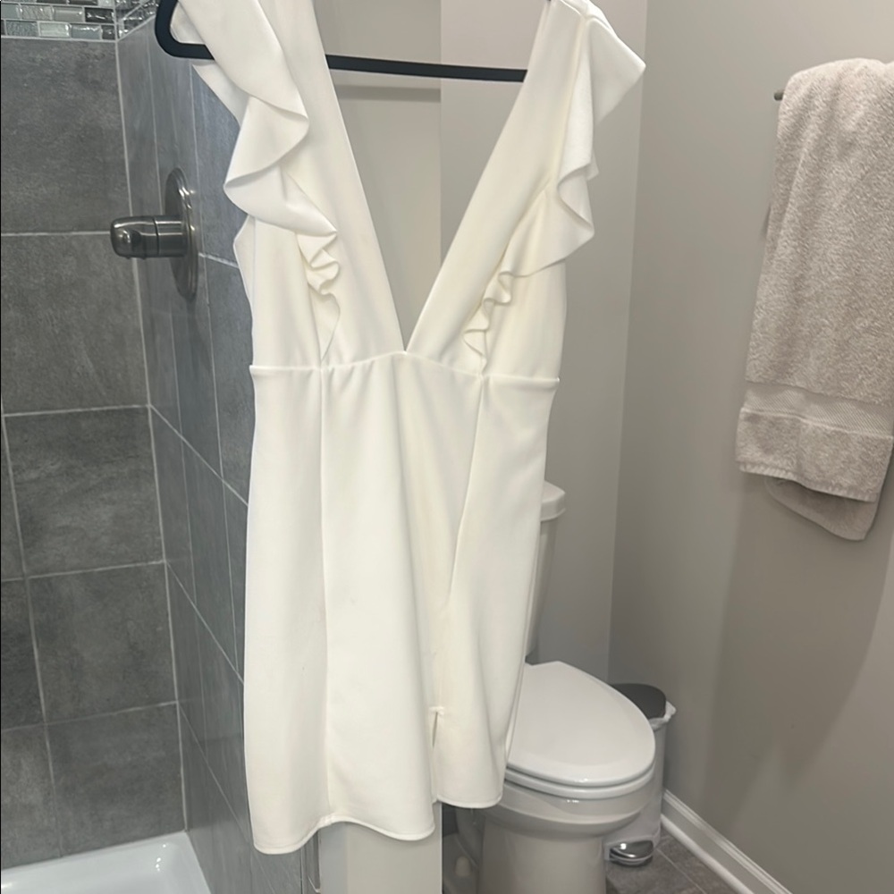 Lulus dress. Never worn!